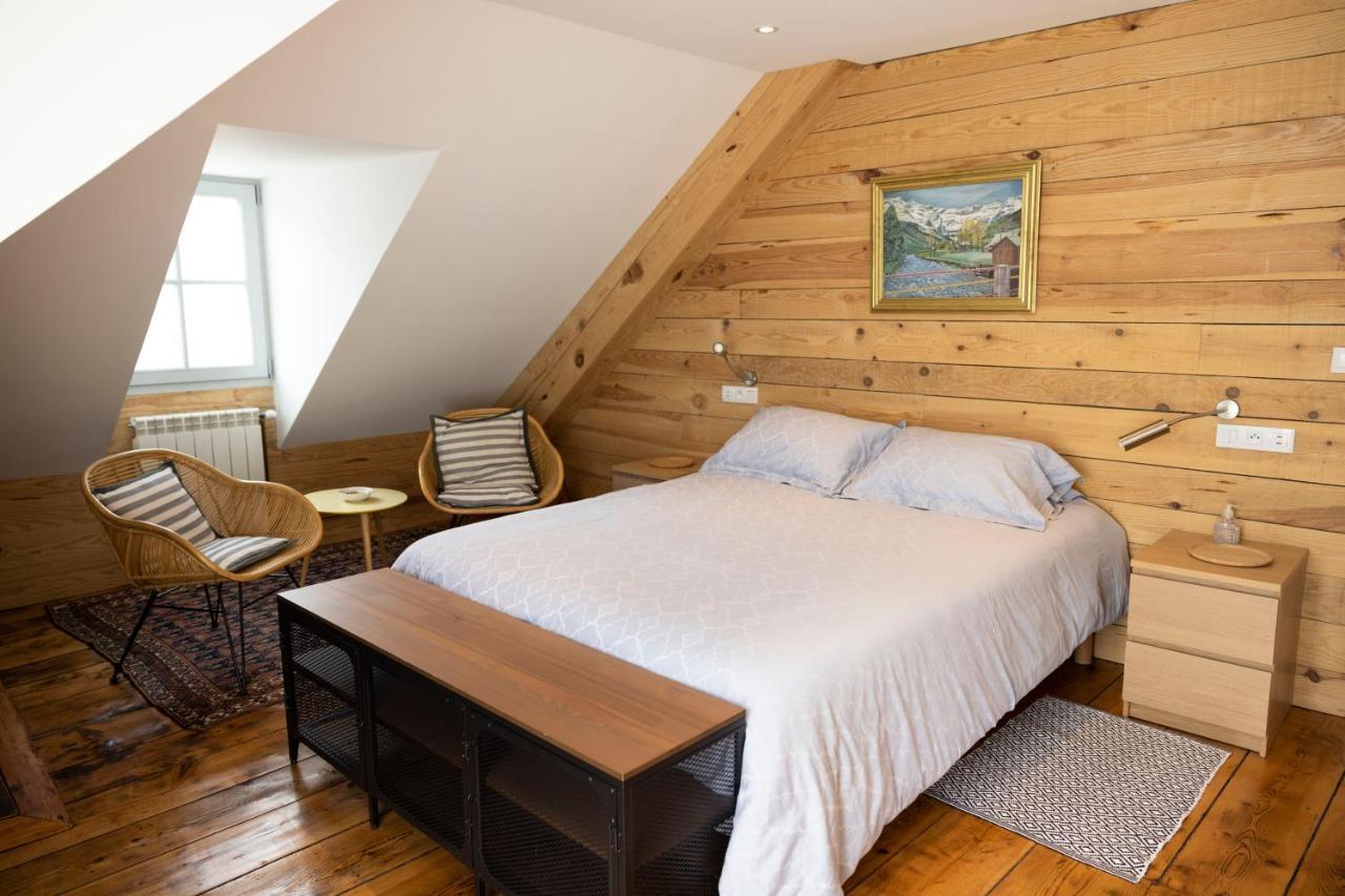 Готель Le 41 Avenue Foch Bagneres-de-Luchon Екстер'єр фото